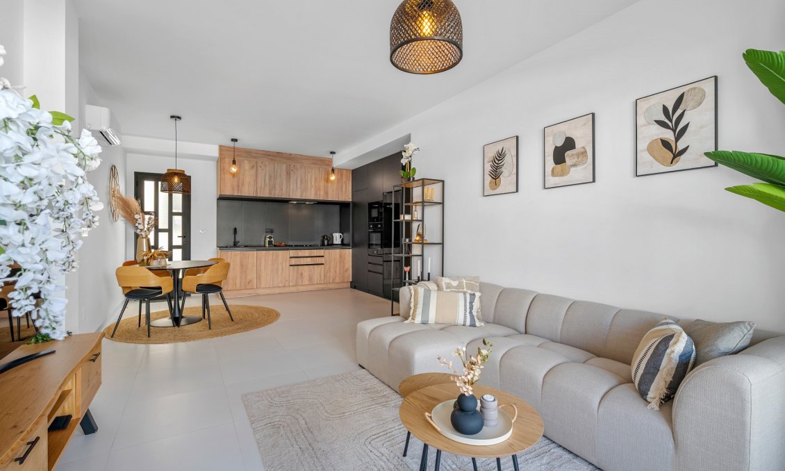 Használt Ingatlanok - Apartman -
San Miguel de Salinas - Inland