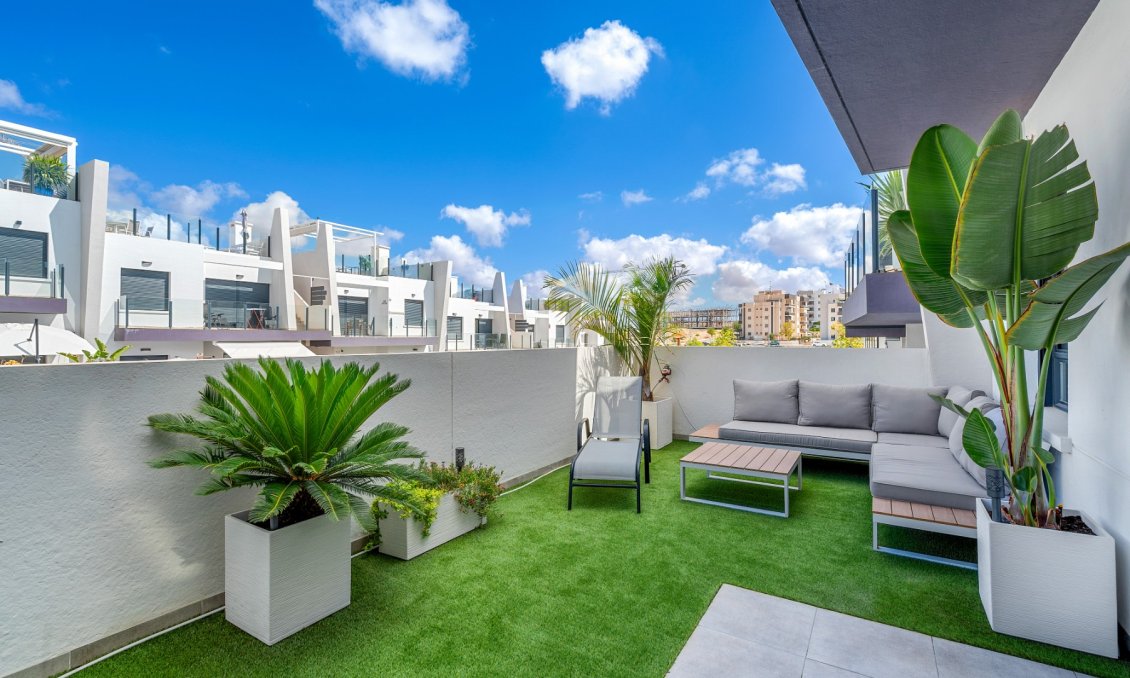 Használt Ingatlanok - Apartman -
San Miguel de Salinas - Inland