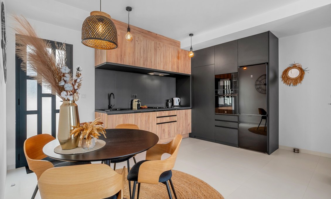 Használt Ingatlanok - Apartman -
San Miguel de Salinas - Inland