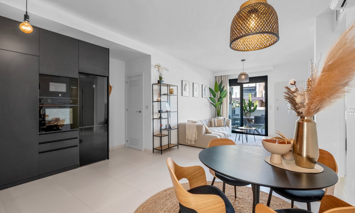 Használt Ingatlanok - Apartman -
San Miguel de Salinas - Inland