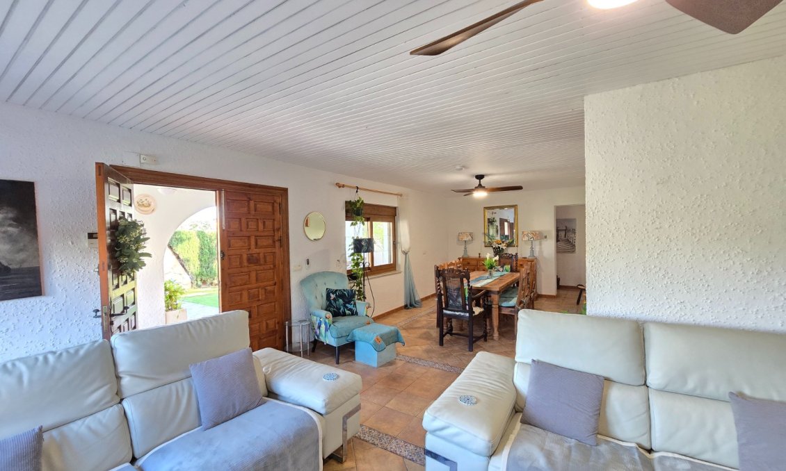 Wiederverkauf - Villa -
Orihuela Costa - Costa Blanca