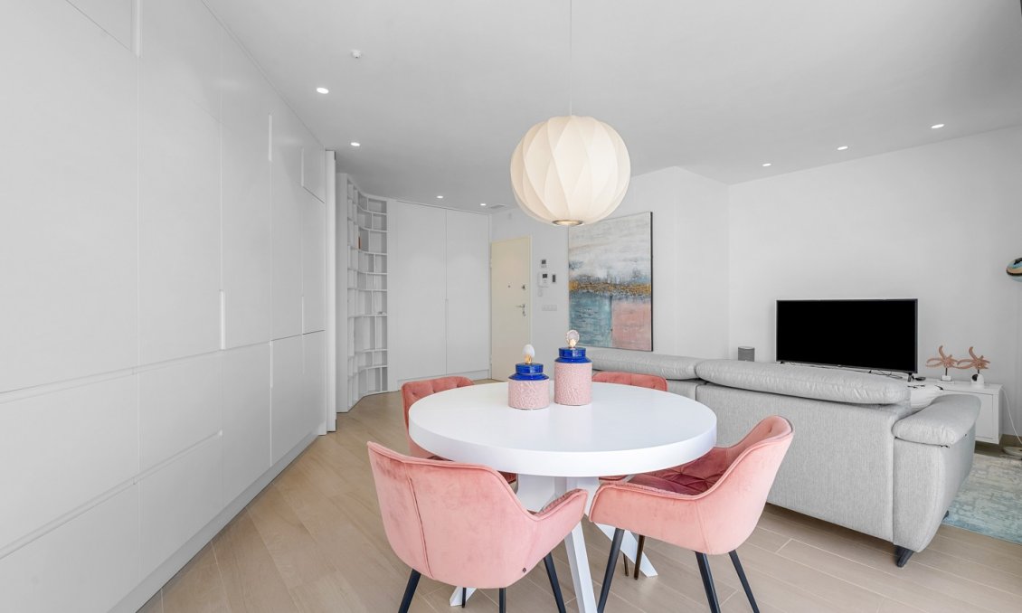 Használt Ingatlanok - Apartman -
Orihuela - Inland