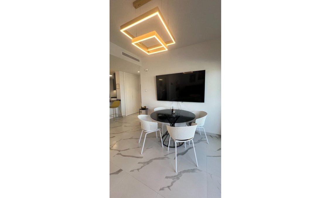 Resale - Apartment -
San Miguel de Salinas - Bellavista