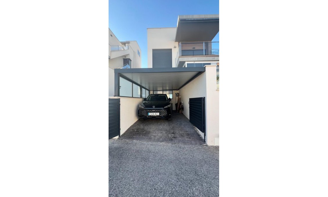 Resale - Apartment -
San Miguel de Salinas - Bellavista
