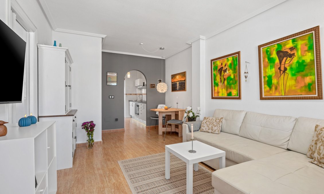 Resale - Bungalow -
Orihuela Costa - Costa Blanca