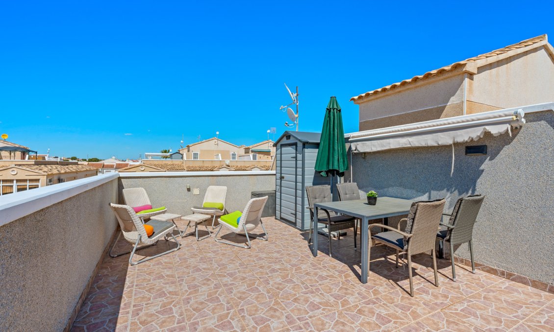 Resale - Bungalow -
Orihuela Costa - Costa Blanca