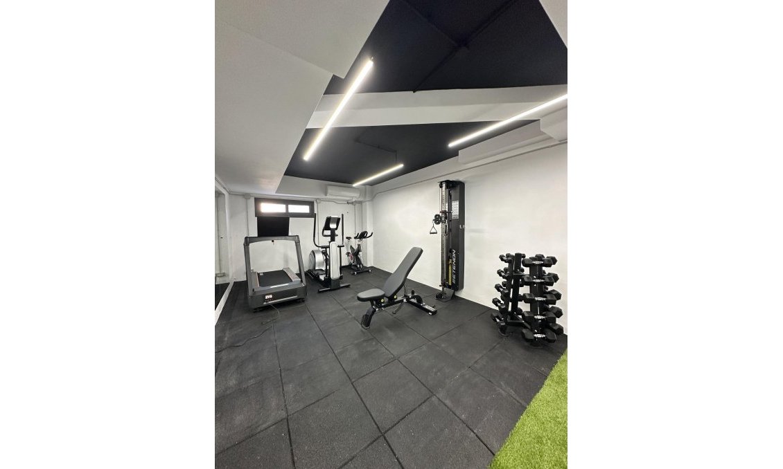 Neue Gebäude - Bungalow -
Pilar de la Horadada - pueblo