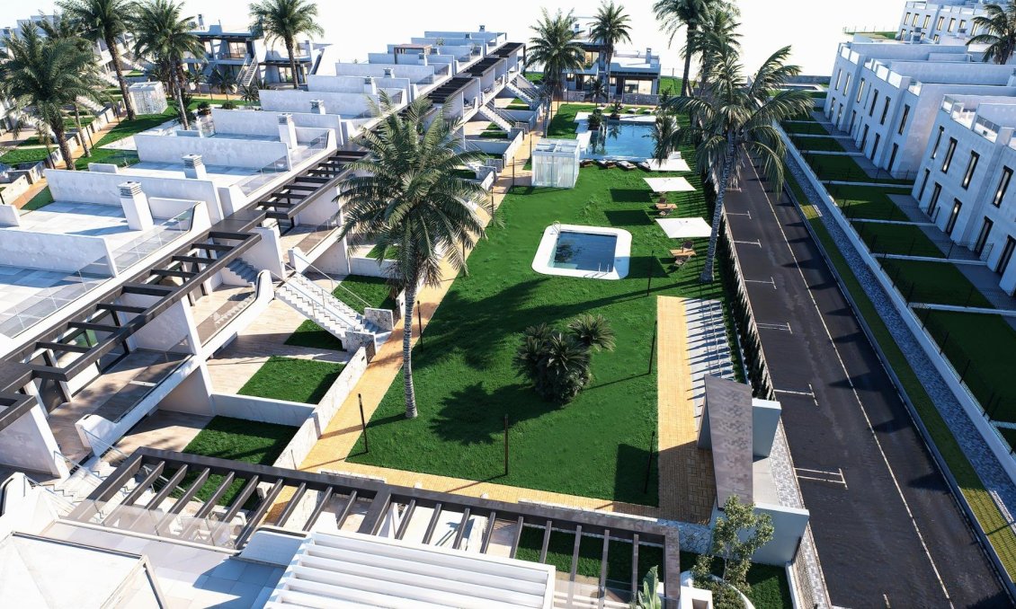 Neue Gebäude - Bungalow -
Pilar de la Horadada - pueblo