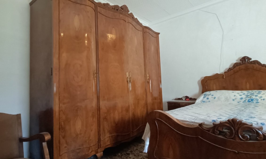 Segunda mano - Villa -
La Romana - Inland