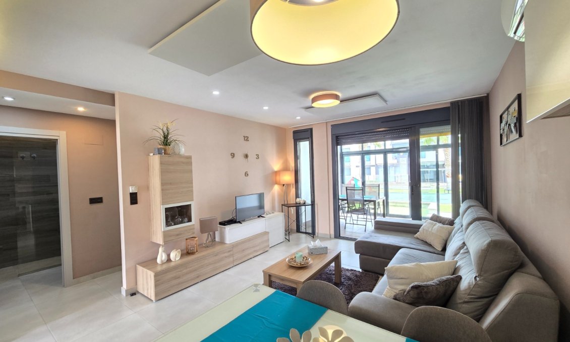 Revânzare - Apartament -
Orihuela Costa - Costa Blanca