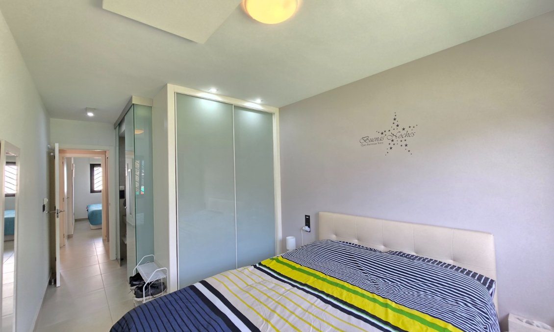 Revânzare - Apartament -
Orihuela Costa - Costa Blanca