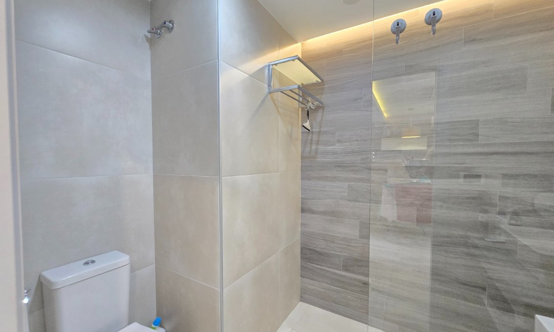 Revânzare - Apartament -
Orihuela Costa - Costa Blanca