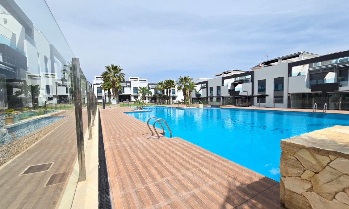 Revânzare - Apartament -
Orihuela Costa - Costa Blanca