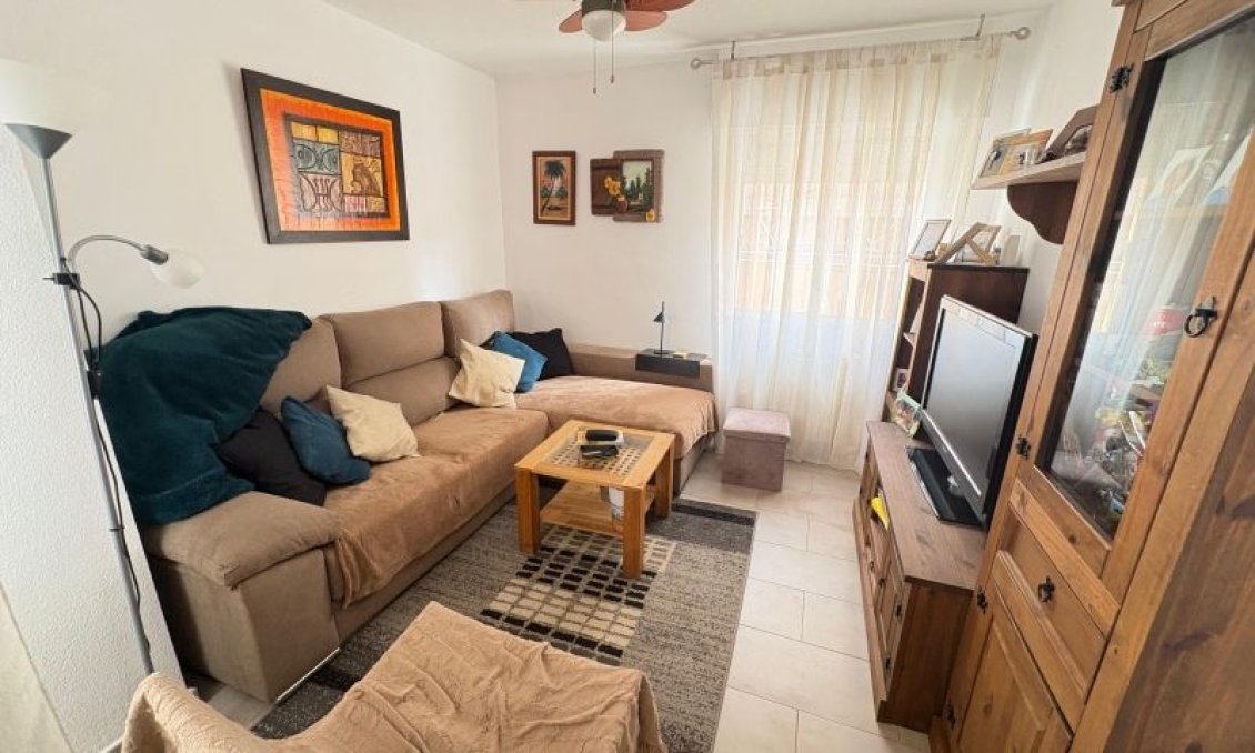 Segunda mano - Bungalow -
Torrevieja - Costa Blanca