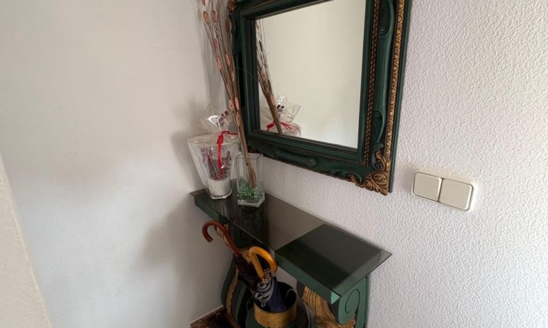 Segunda mano - Bungalow -
Torrevieja - Costa Blanca