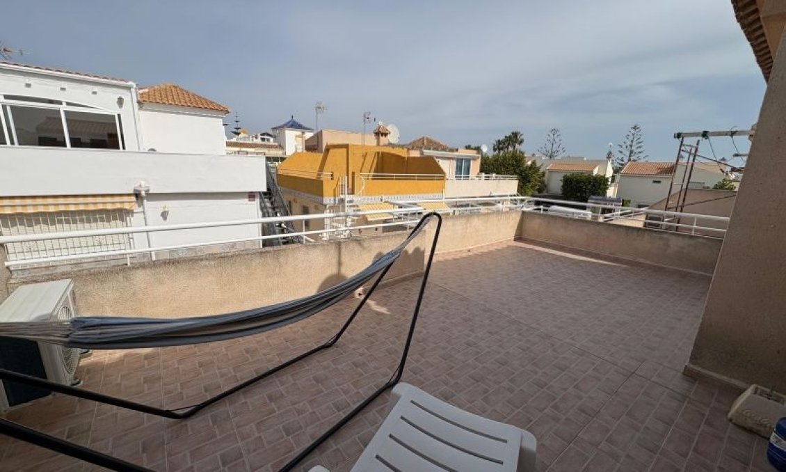 Segunda mano - Bungalow -
Torrevieja - Costa Blanca