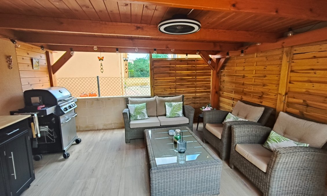 Segunda mano - Villa -
La Romana - Inland