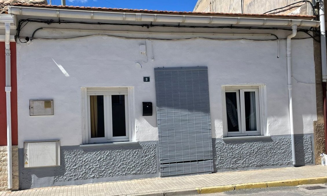 Resale - Town House -
Pinoso - Inland