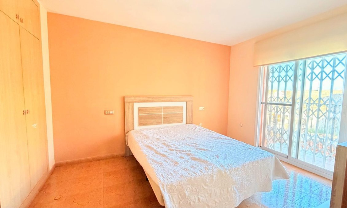 Segunda mano - Apartamento -
Los Alcazares - Los Narejos-punta Calera