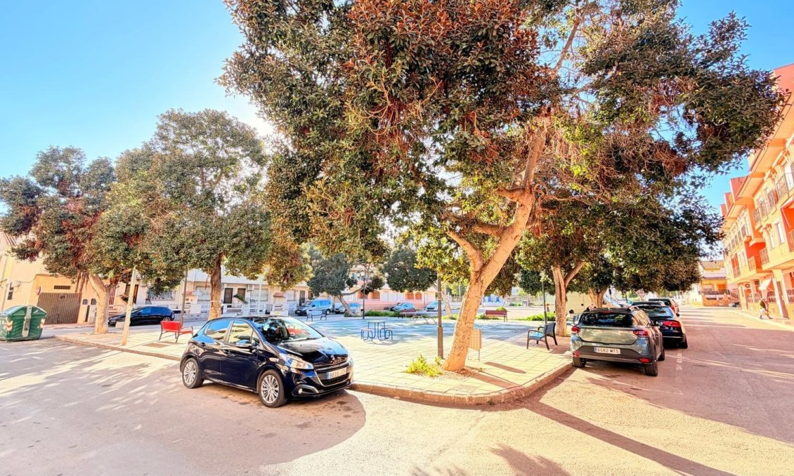 Segunda mano - Apartamento -
Los Alcazares - Los Narejos-punta Calera