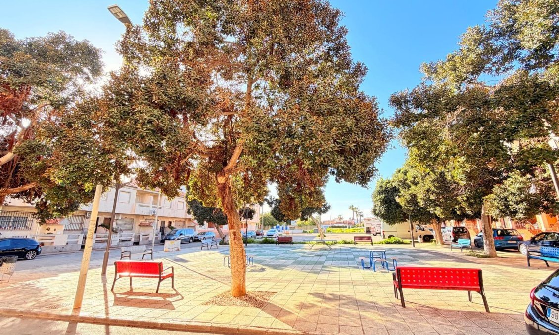 Segunda mano - Apartamento -
Los Alcazares - Los Narejos-punta Calera