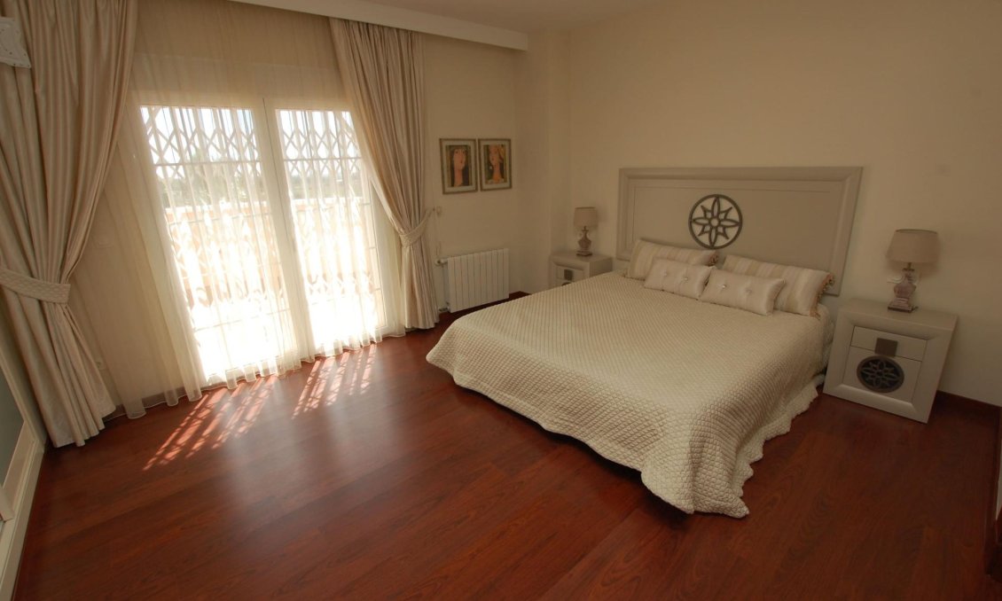 Segunda mano - Villa -
Ciudad Quesada - Costa Blanca