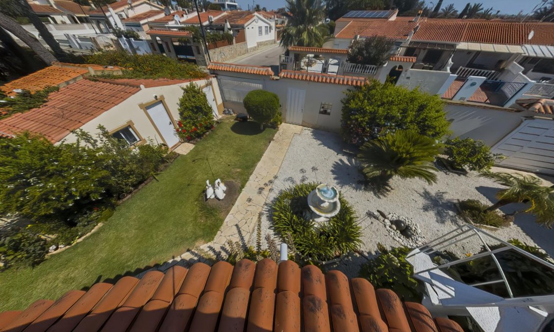 Segunda mano - Villa -
Torrevieja - Costa Blanca