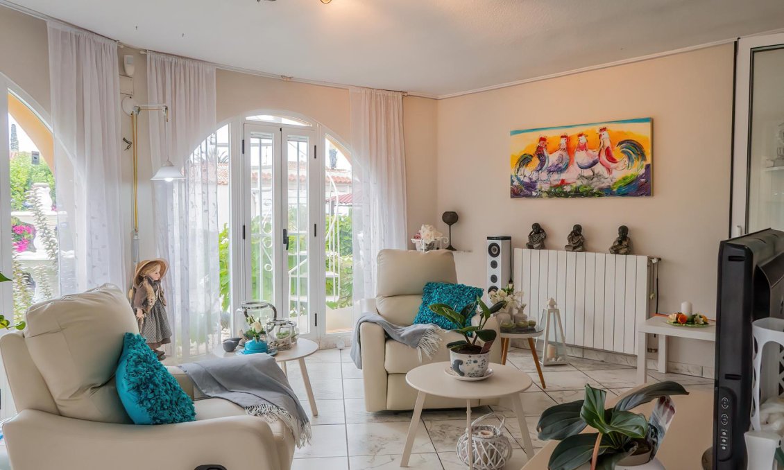 Segunda mano - Villa -
Torrevieja - Costa Blanca