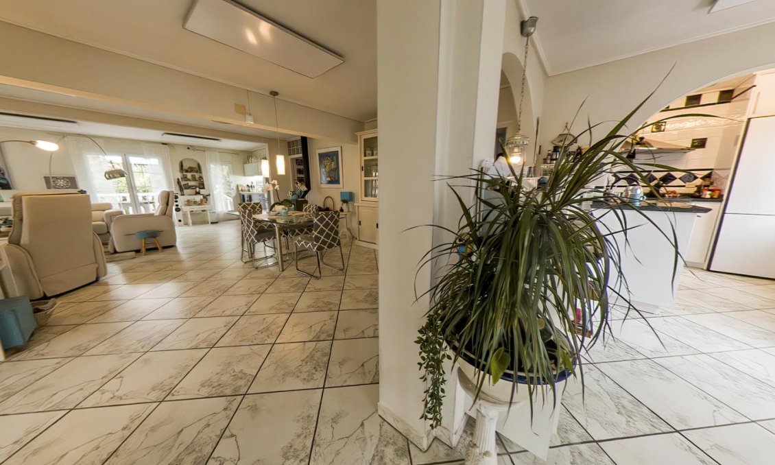 Segunda mano - Villa -
Torrevieja - Costa Blanca