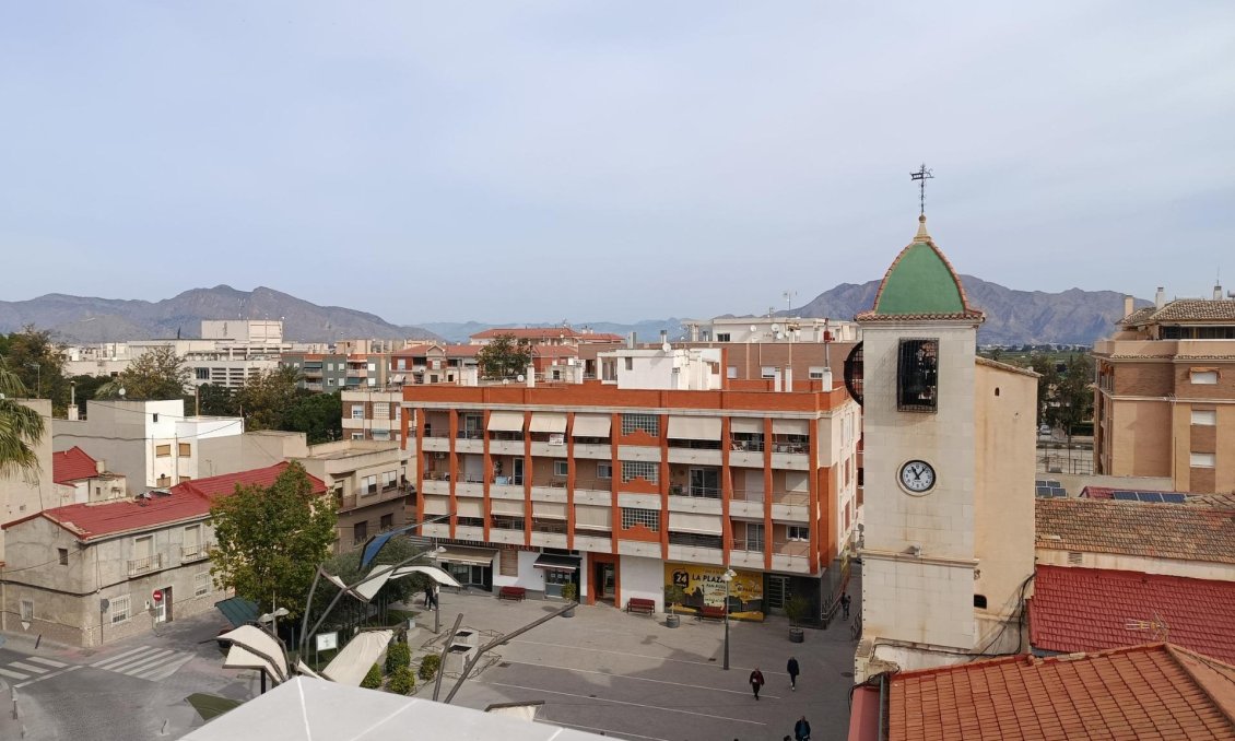 Neue Gebäude - Wohnung -
Bigastro - centro