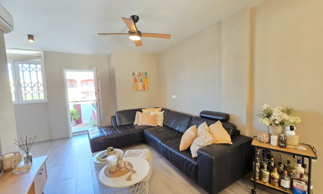 Wiederverkauf - Wohnung -
Orihuela Costa - Costa Blanca