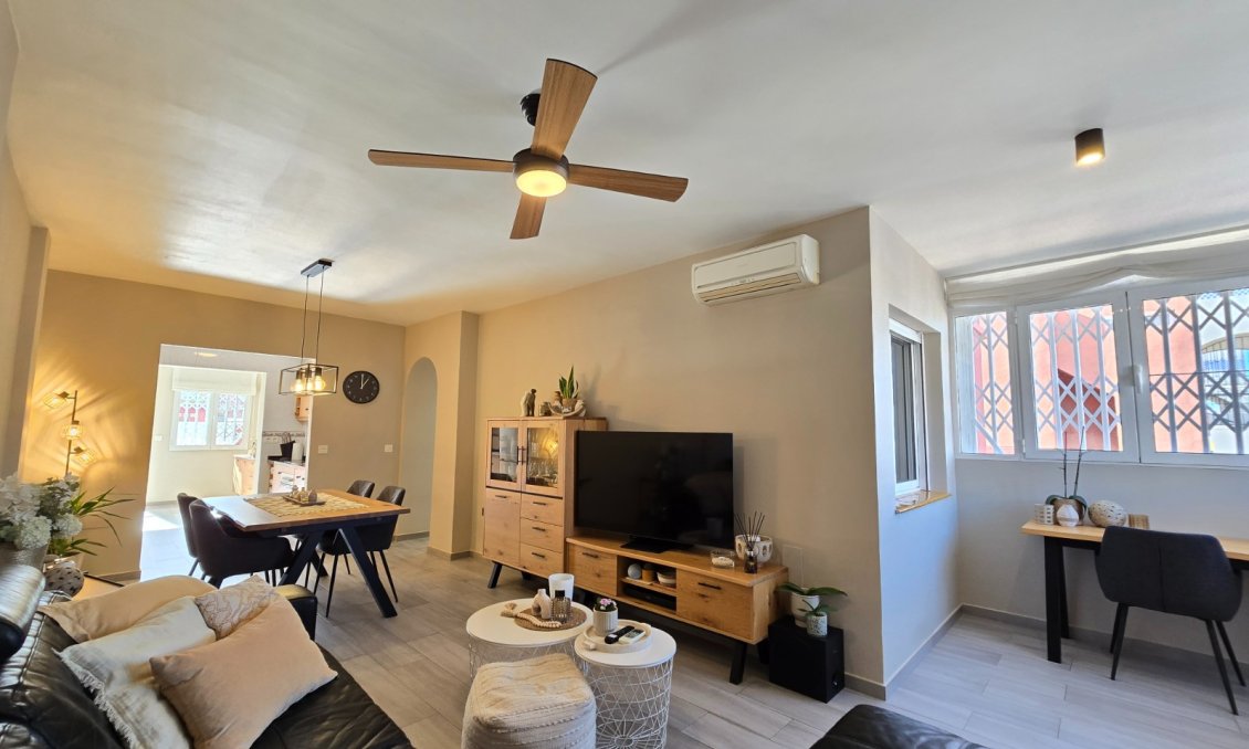 Wiederverkauf - Wohnung -
Orihuela Costa - Costa Blanca