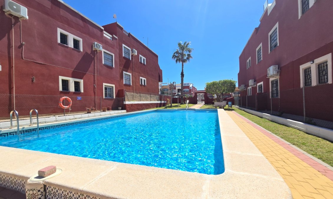 Wiederverkauf - Wohnung -
Orihuela Costa - Costa Blanca