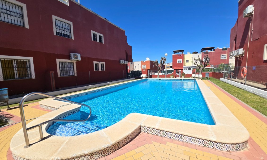 Wiederverkauf - Wohnung -
Orihuela Costa - Costa Blanca
