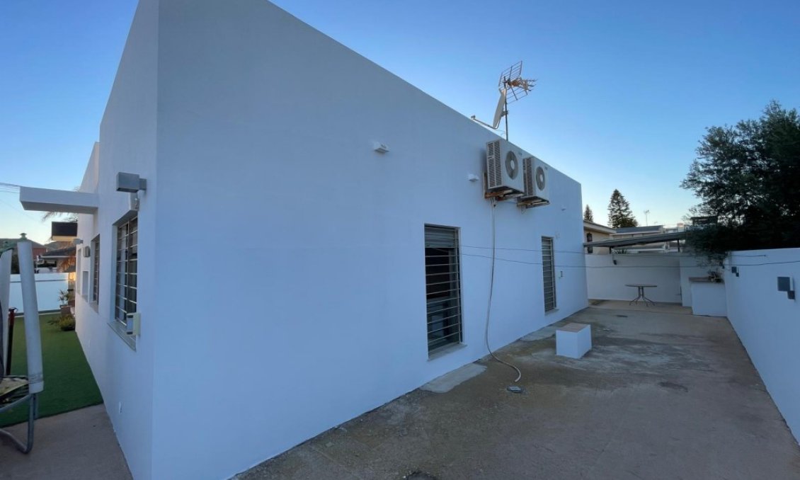 Használt Ingatlanok - Villa -
Mar de Cristal - Costa Calida