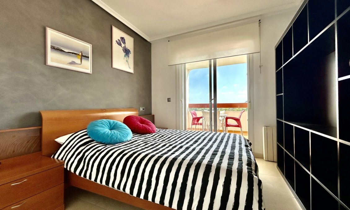 Wiederverkauf - Wohnung -
Villamartin - Costa Blanca