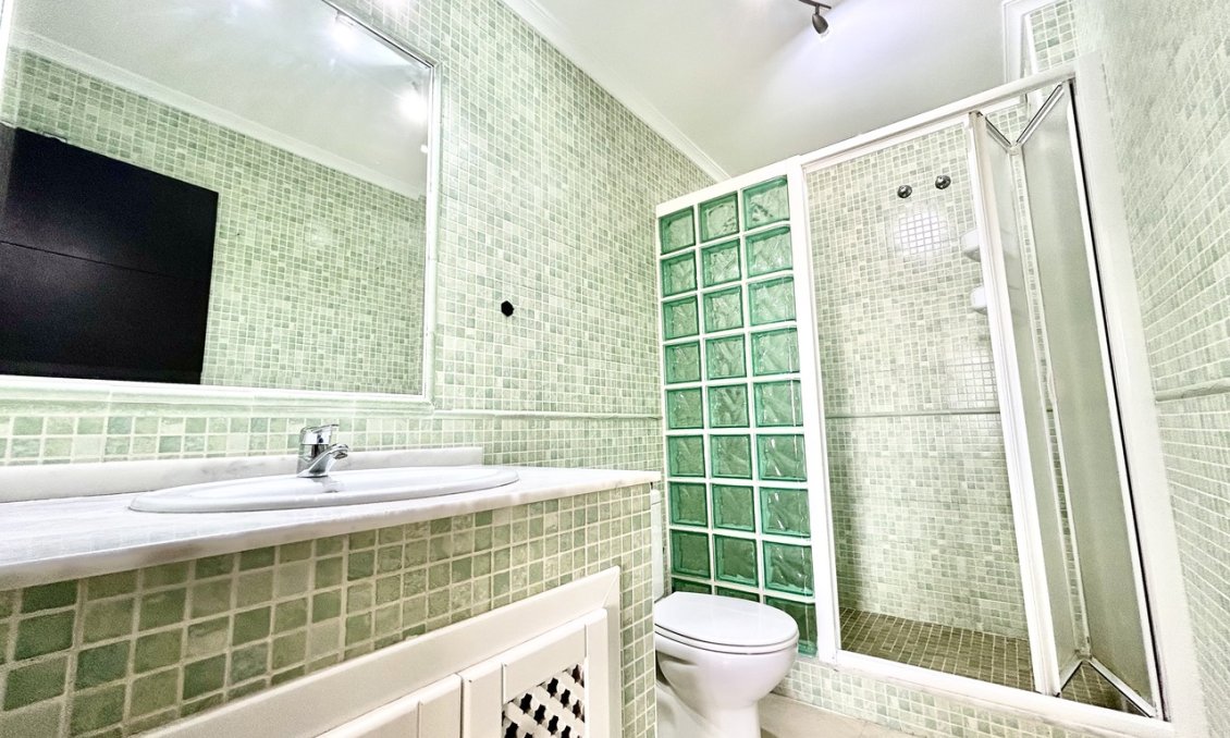 Wiederverkauf - Wohnung -
Villamartin - Costa Blanca