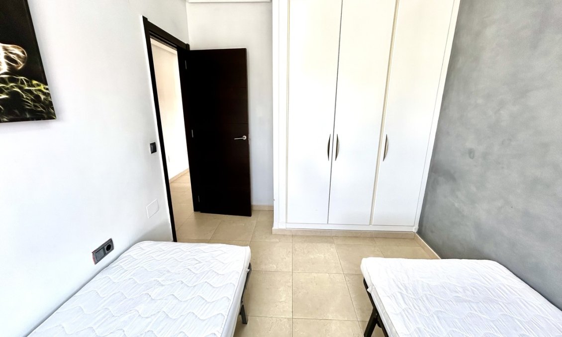 Wiederverkauf - Wohnung -
Villamartin - Costa Blanca