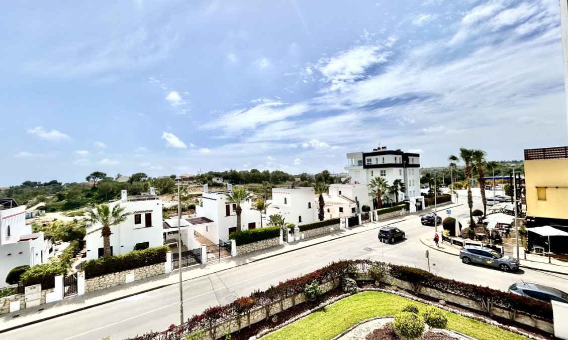 Wiederverkauf - Wohnung -
Villamartin - Costa Blanca