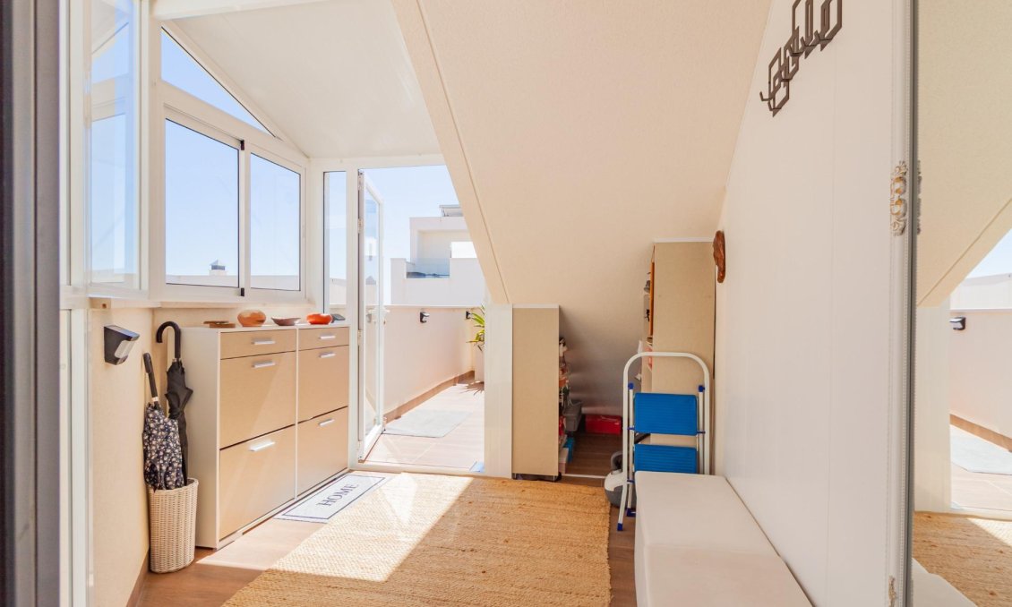 Resale - Apartment -
San Miguel de Salinas - Bellavista