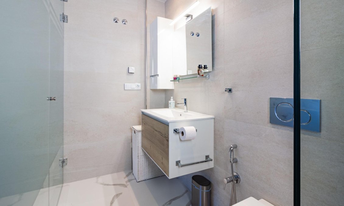 Resale - Apartment -
San Miguel de Salinas - Bellavista