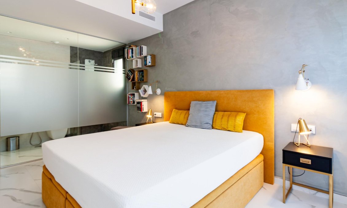 Resale - Apartment -
San Miguel de Salinas - Bellavista