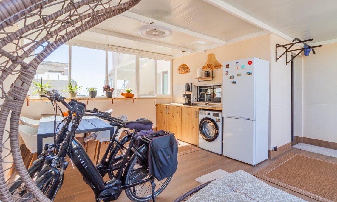 Resale - Apartment -
San Miguel de Salinas - Bellavista