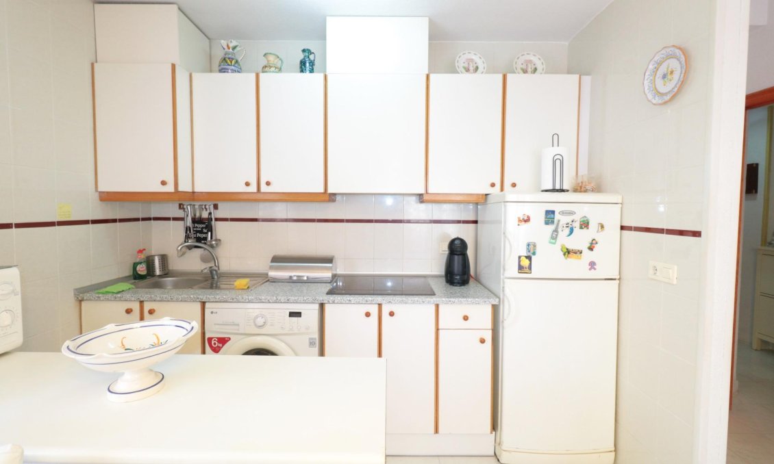 Wiederverkauf - Wohnung -
Torrevieja - Playa De Los Naufragos