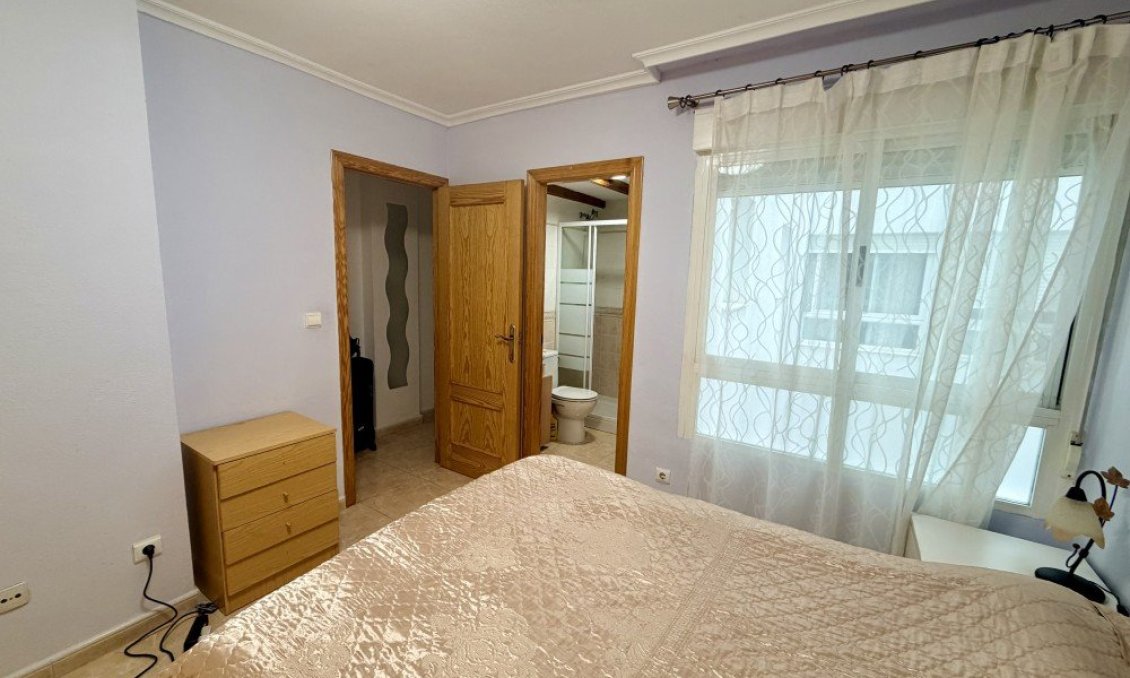 Wiederverkauf - Wohnung -
Guardamar del Segura - Costa Blanca