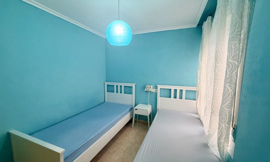 Wiederverkauf - Wohnung -
Guardamar del Segura - Costa Blanca