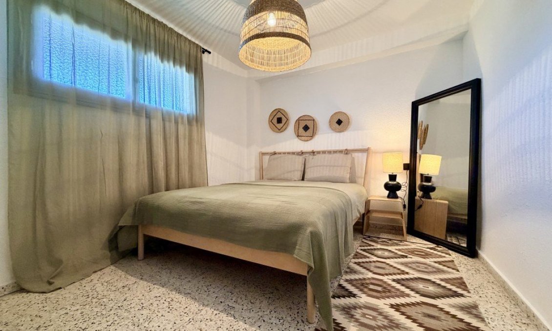 Használt Ingatlanok - Apartman -
Guardamar del Segura - Costa Blanca