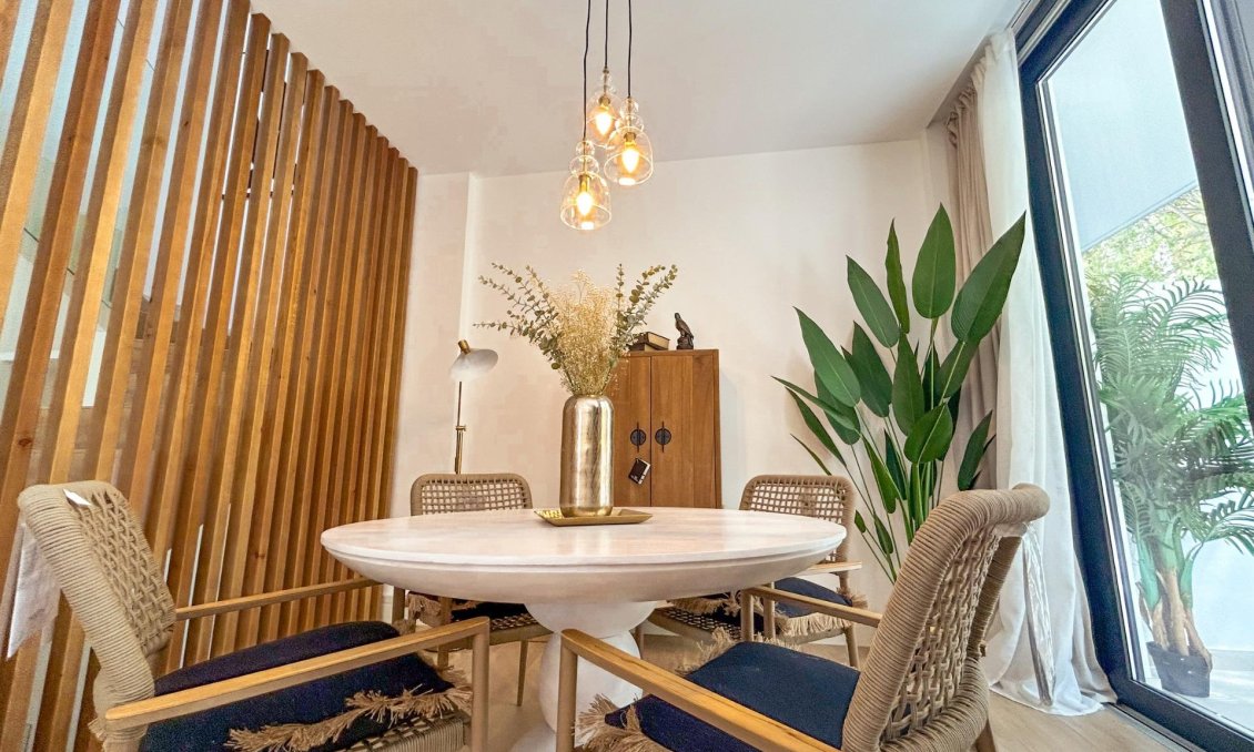 New Build - Town House -
Málaga - El Limonar