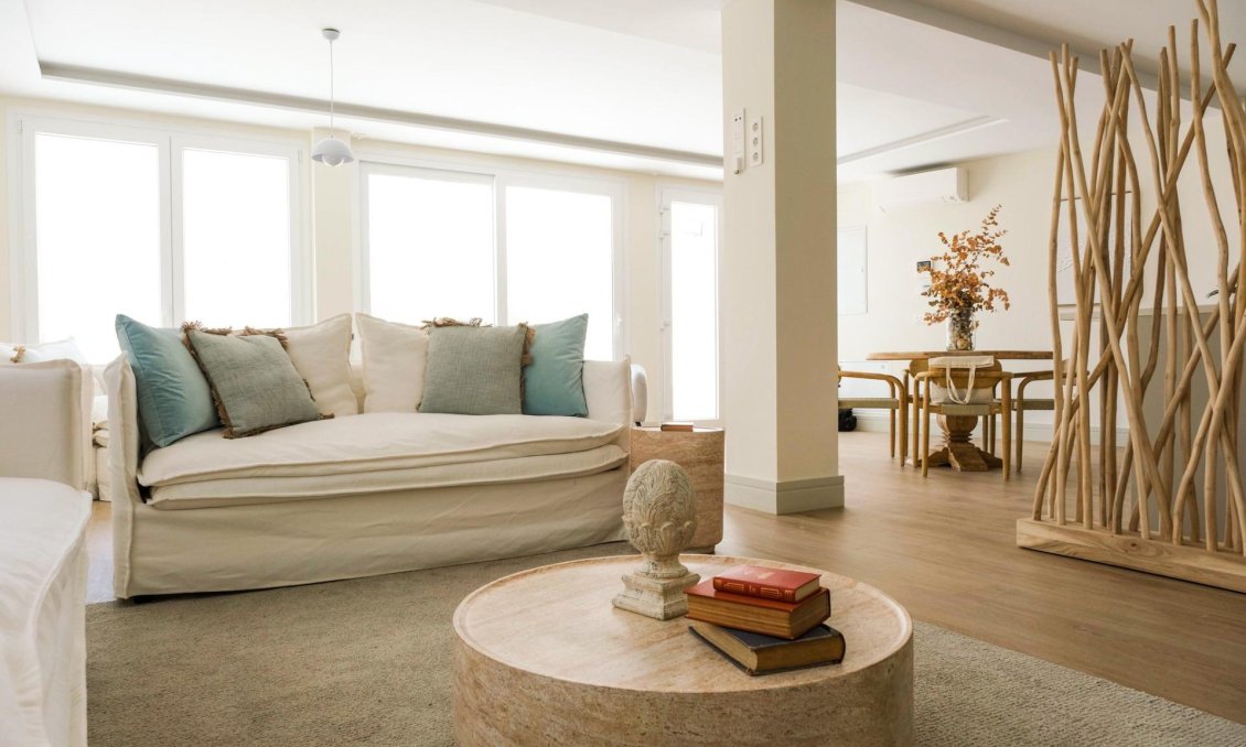 Neue Gebäude - Wohnung -
Málaga - Playa de la Malagueta