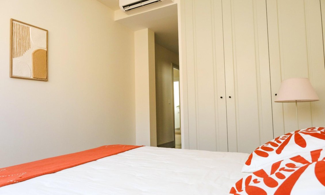 Neue Gebäude - Wohnung -
Málaga - Playa de la Malagueta